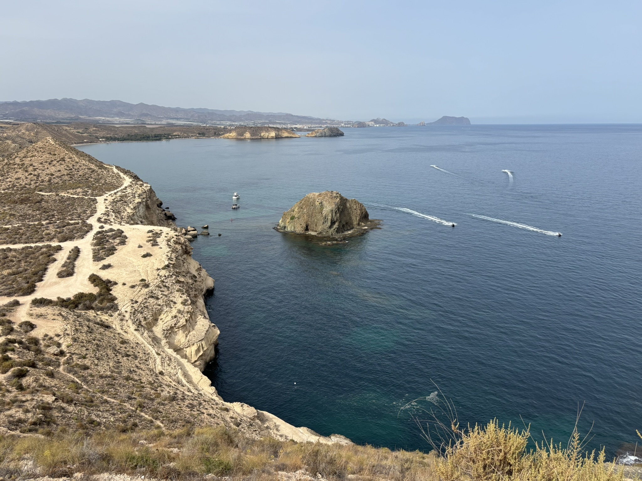 alentours